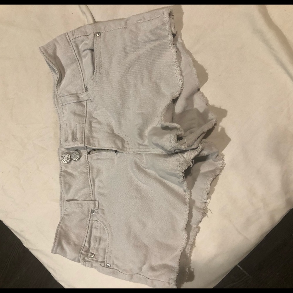 Grey Refuge shorts